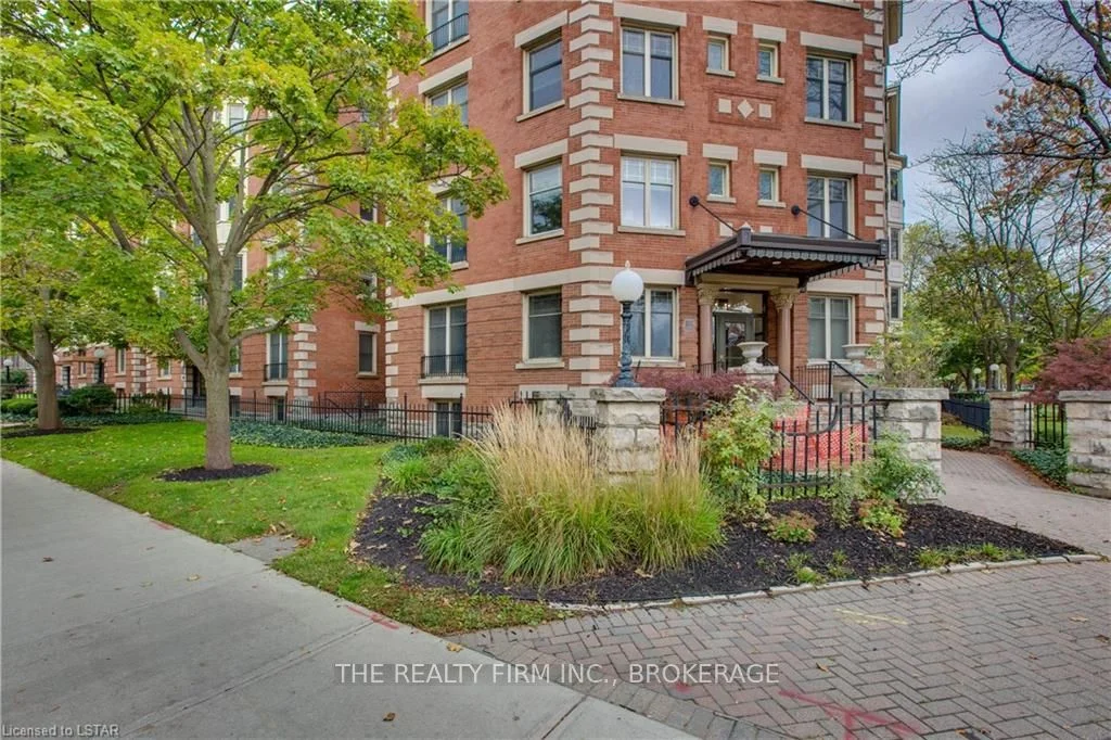 460 WELLINGTON Street 208, London East, ON N6A 3P8