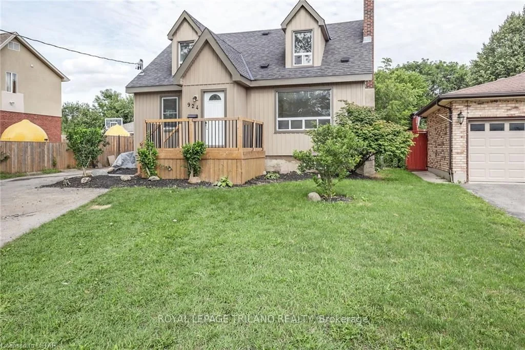 924 WILLOW Drive, London South, ON N6E 1P1