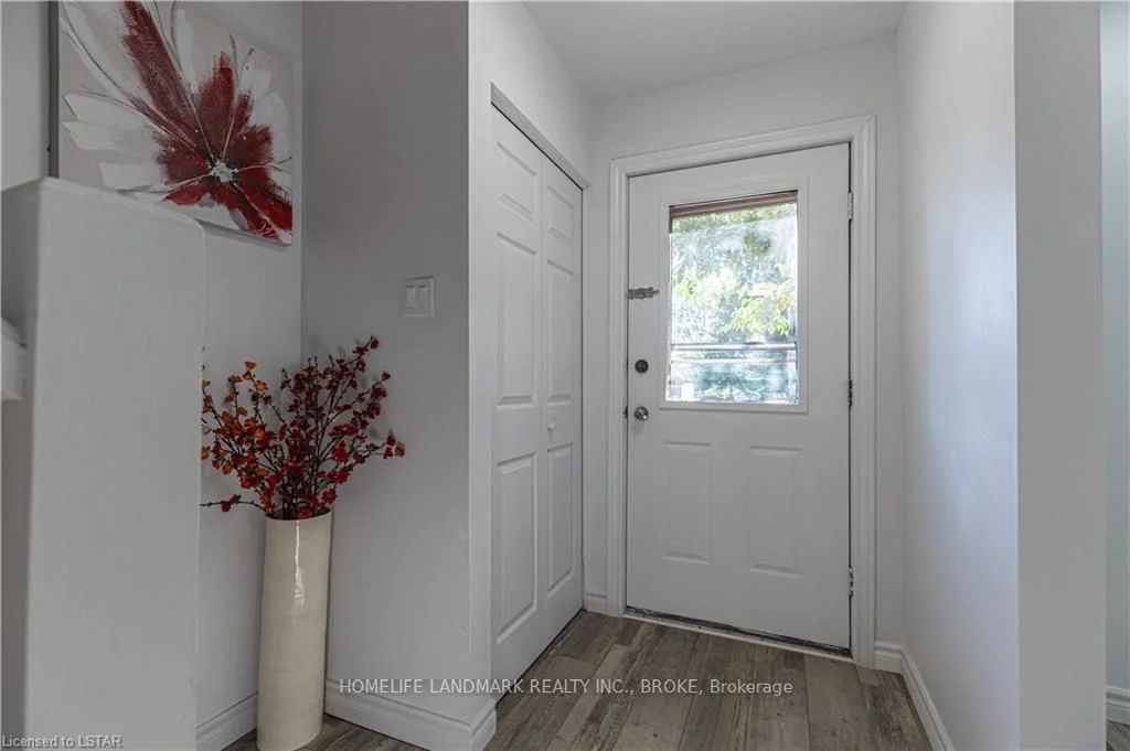 1086 BLANCHARD Road, London North, ON N6G 4A2