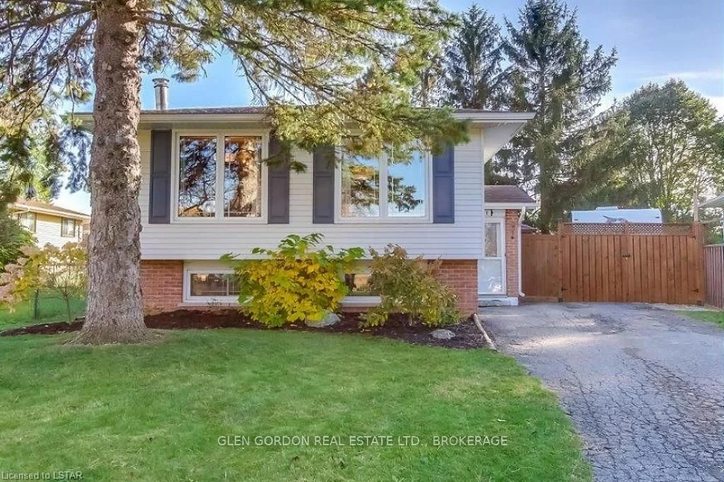 90 SPEIGHT Court, London East, ON N5V 3J3