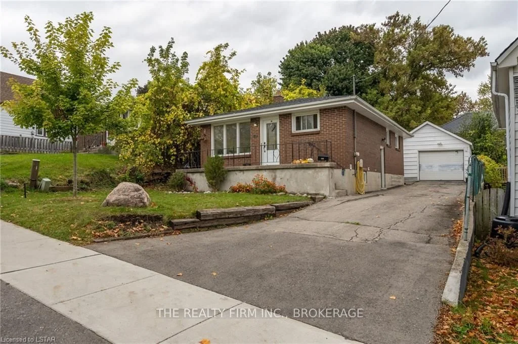 618 GLASGOW Street, London East, ON N5Y 1V5
