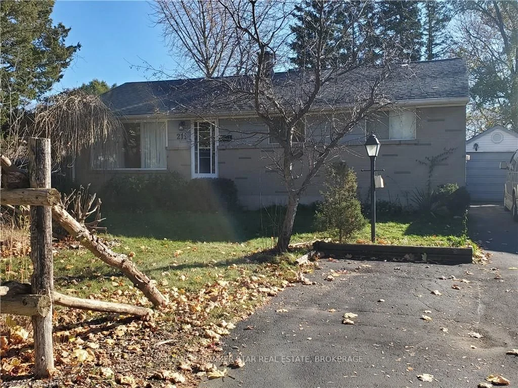 211 BURNSIDE Drive, London East, ON N5V 1B8