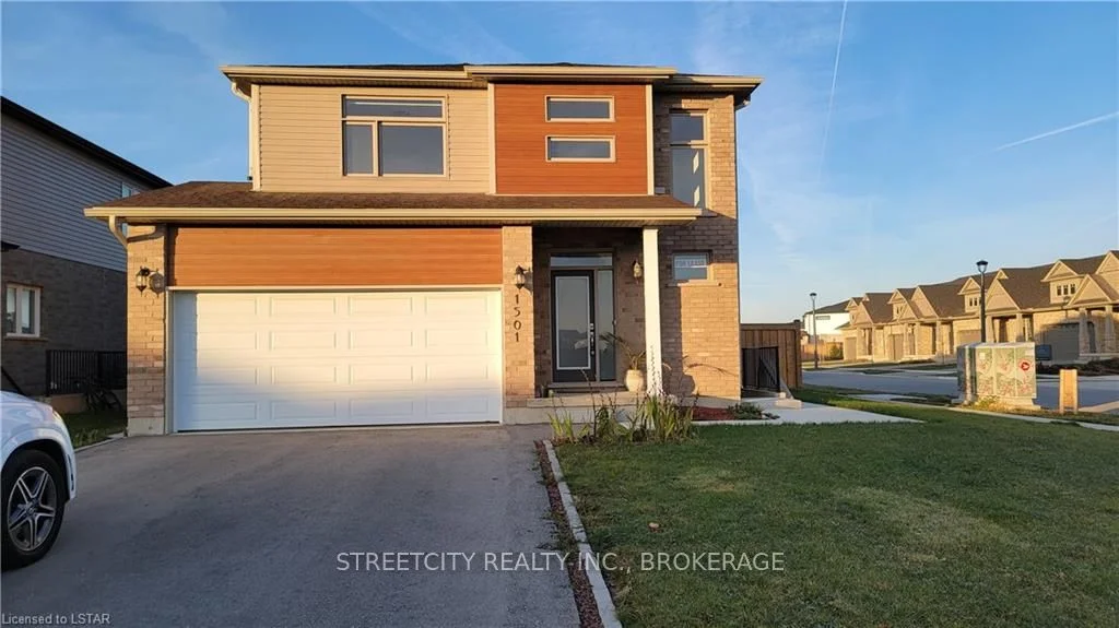 1501 Applerock Avenue, London North, ON N6G 0X4