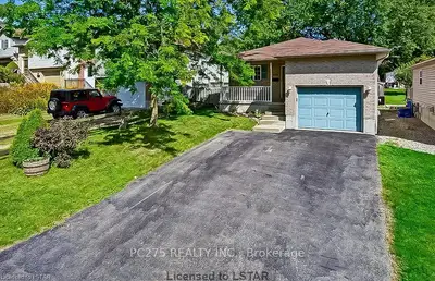 202 Mckeand Street, Ingersoll, On N5c 4e6