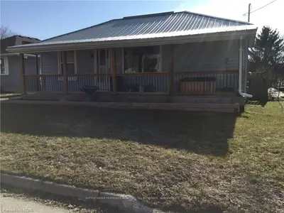 214 King Hiram Street, Ingersoll, On N5c 1l8