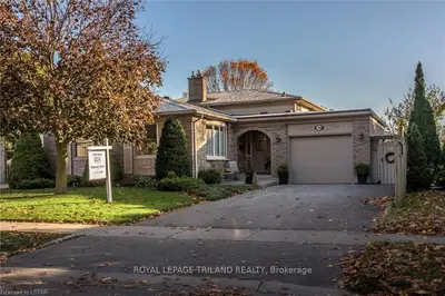 34 SPRINGFIELD Crescent, London South, ON N6K 2T6