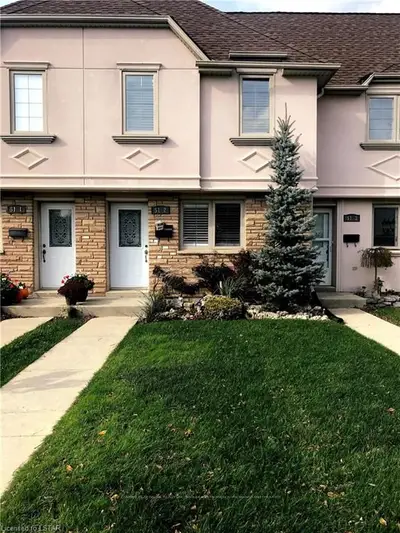 51 Blandford Street 2, Woodstock, On N4s 7h7