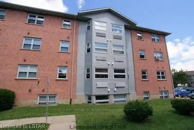 56 Hiawatha Road 44, Woodstock, On N4t 1p2