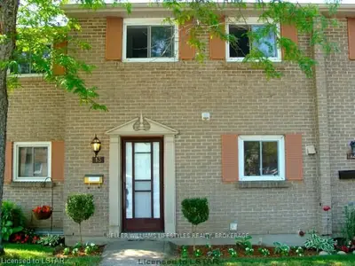 166 Southdale Road W 13, London South, On N6j 2j1