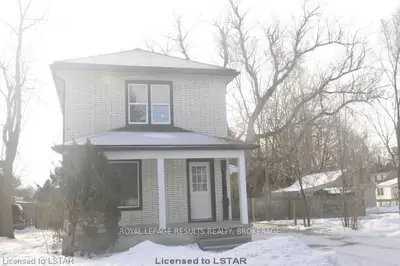 9 Fourth Street, Tillsonburg, On N4g 1g8
