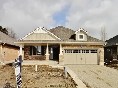 16 Park Place, Tillsonburg, On N4g 0b8