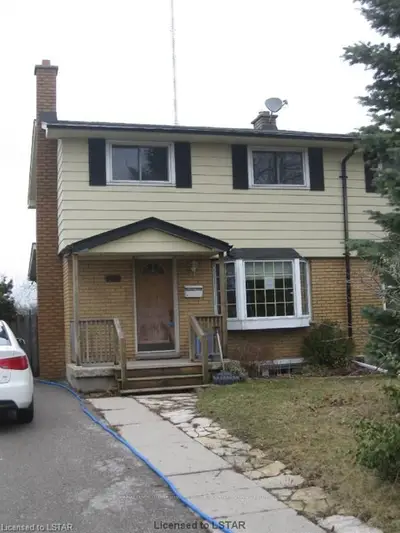 726 Notre Dame Drive, London South, On N6j 3b6
