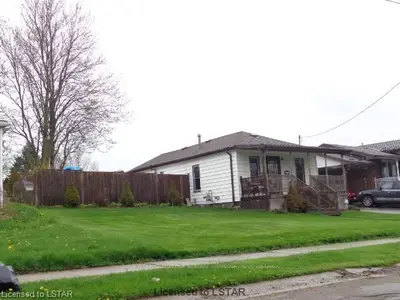303 Tunis Street, Ingersoll, On N5c 1w9