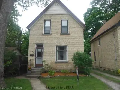 11 Kitchener Avenue, London East, On N5z 2b3