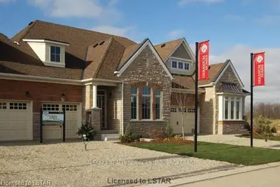 328 Fairway Road, Woodstock, On N4t 0a4