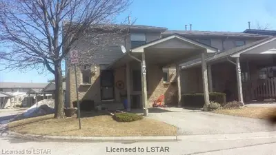 25 Erica Crescent 22, London South, On N6e 3r6