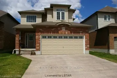 743 Frontenac Crescent, Woodstock, On N4v 0b1