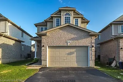 1834 MICKLEBOROUGH Drive, London North, ON N6G 5R5