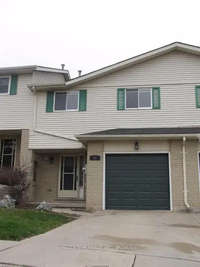 17 Lindsay Road, Woodstock, On N4v 1a6