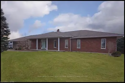 25442 Melbourne Rd., Strathroy-caradoc, On, N7g 3h5