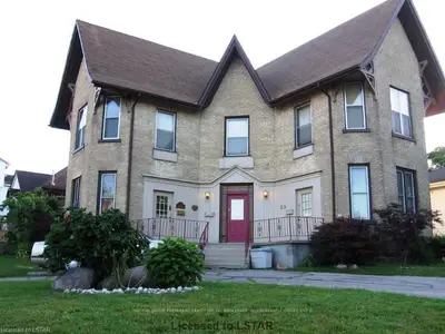 29 Broadway Street Upper, Woodstock, On N4s 2z8