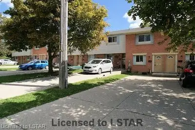 125 Bay Street 8, Woodstock, On N4s 8h7