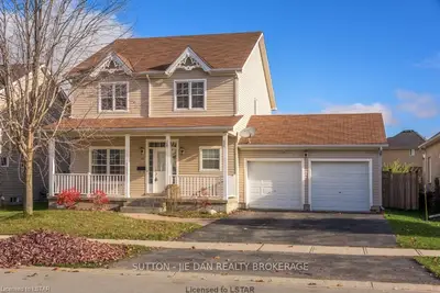16 Owen Street, Ingersoll, On N5c 4g7