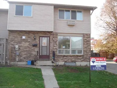 1 Lamers Court 14, Tillsonburg, On N4g 4t6