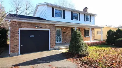 101 Mcleod Crescent, London North, On N5x 1s9