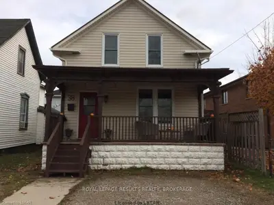 38 Queen Street, Tillsonburg, On N4g 3g7