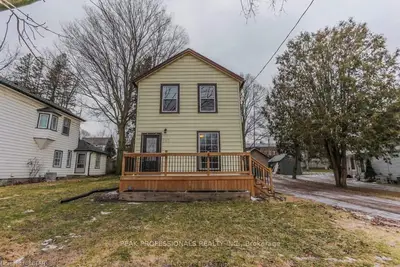145 Canterbury Street, Ingersoll, On N5c 1e1