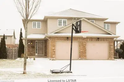 519 Hummingbird Crescent, Woodstock, On N4t 1v9