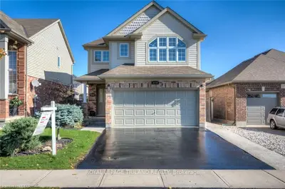 2770 BATEMAN Trail, London South, ON N6L 0A6