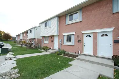 141 Bay Street 20, Woodstock, On N4s 8h7
