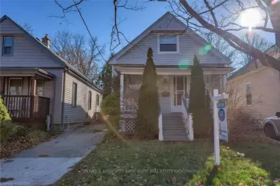 71 EMERY Street, London South, ON N6C 2C7