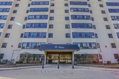 600 GRENFELL Drive 704, London North, ON N5X 2R8