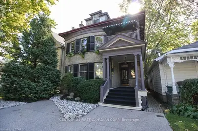 493 DUFFERIN Avenue, London East, ON N6B 2A1
