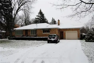 23 Victoria Street N, Aylmer, On N5h 1w6