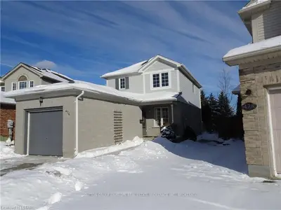 474 CUTHBERT Circle, London South, ON N6M 1K7