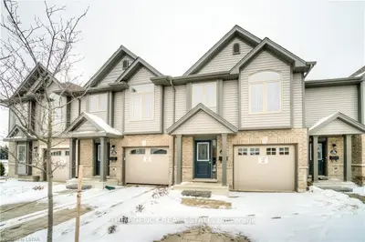 3400 CASTLE ROCK Place 140, London South, ON N6L 0E4