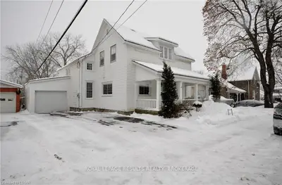 7 Victoria Street N, Aylmer, On N5h 1w4