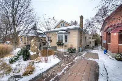 172 BRISCOE Street E, London South, ON N6C 1X3