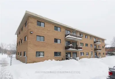 1825 WHITNEY Street 104, London East, ON N5W 2W3