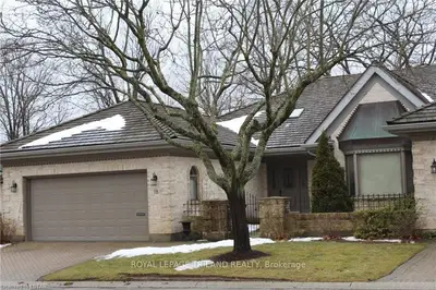 1200 RIVERSIDE Drive 18, London North, ON N6H 5C6