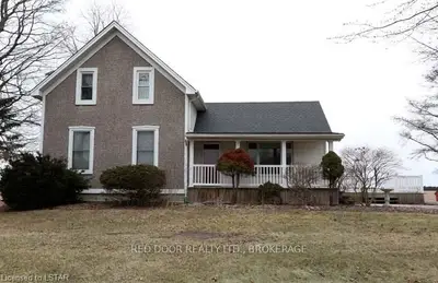24064 Adelaide Road, Strathroy-caradoc, On N7g 3h4