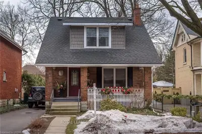 39 BEACONSFIELD Avenue, London South, ON N6C 1B6