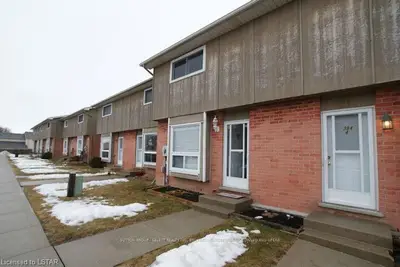 394 Springbank Drive 3, Woodstock, On N4s 8h7
