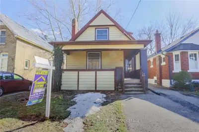 21 TECUMSEH Avenue E, London South, ON N6C 1R5