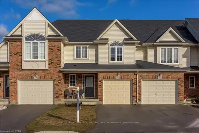 916 Silverfox Crescent, London North, On N6g 0n6