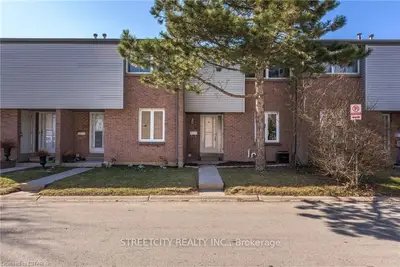 500 OSGOODE Drive 118, London South, ON N6E 2G9